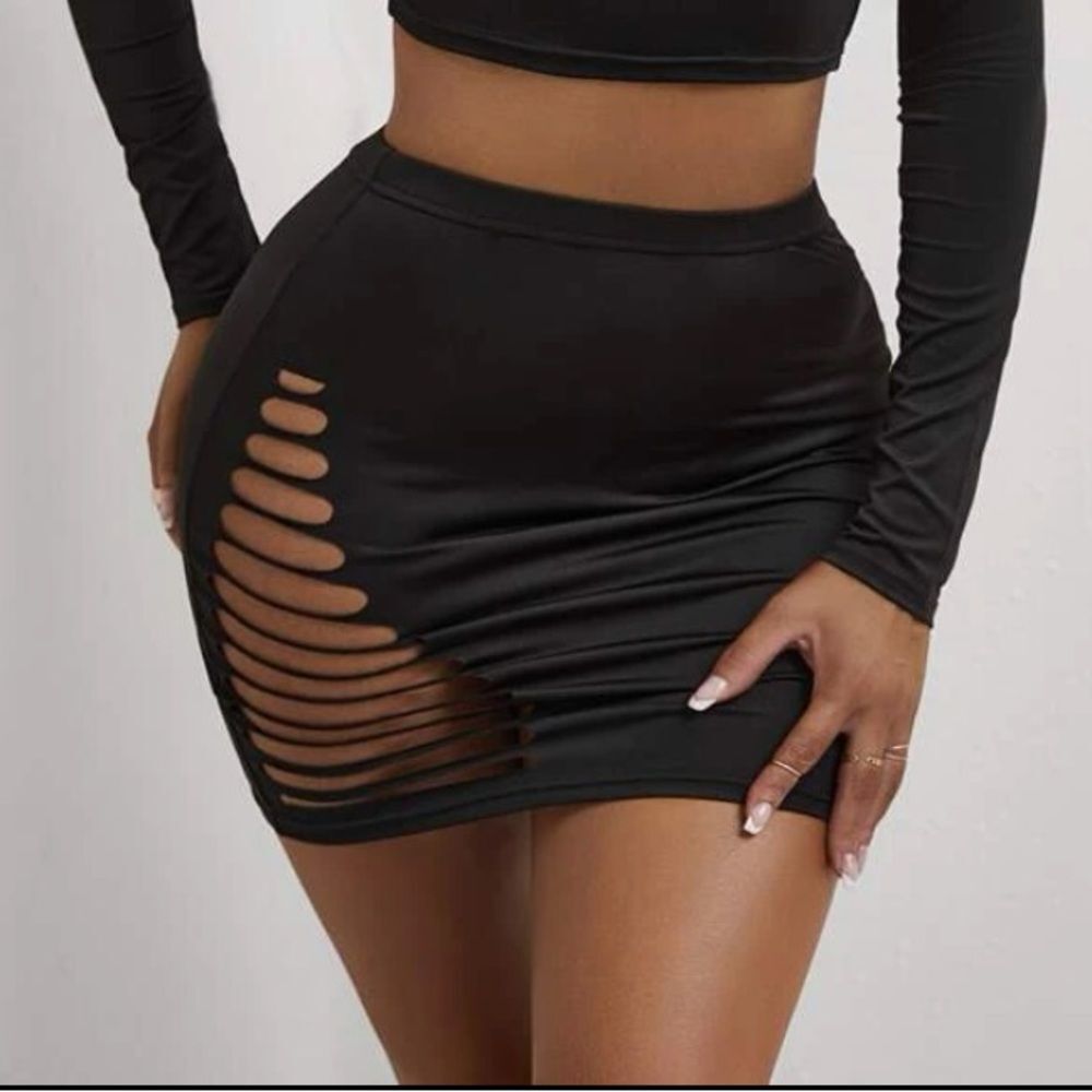 NWOT Laser Cutout Stretchy Black High Waisted SHEIN Skirt Small Sexy Club ‘fit!